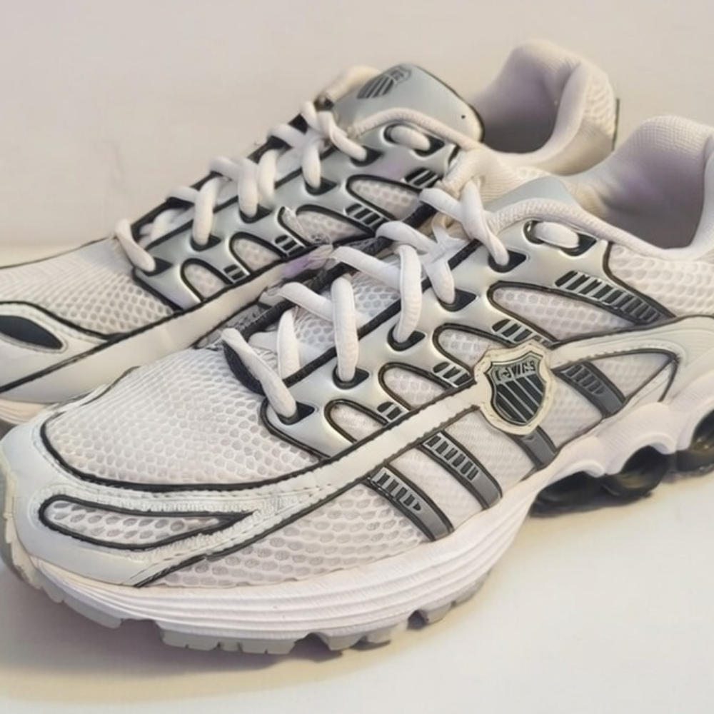 K-Swiss Tubes Women's Size 7.5 White Mesh Low Top Sneakers Very Good Pre-Owned